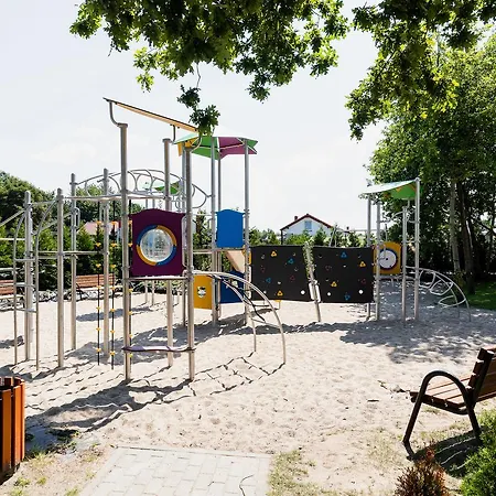 Lägenhet Polanki Park Basen, Sauna & Silownia By Renters Kołobrzeg
