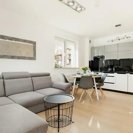 Apartment Polanki Park Basen, Sauna & Silownia By Renters Kolobrzeg